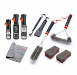 Cleaning kit for enamelled gas barbecues